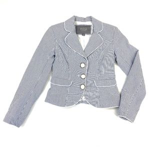 ARISTOCRAT Two Piece Summer Seersucker Skirt Suit